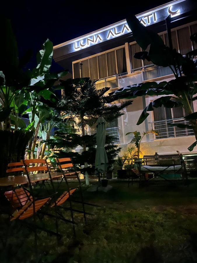 Luna 阿拉恰特 外观 照片
